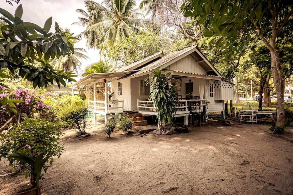 Villa Wonderworld Resort Ban Nua Exterior foto